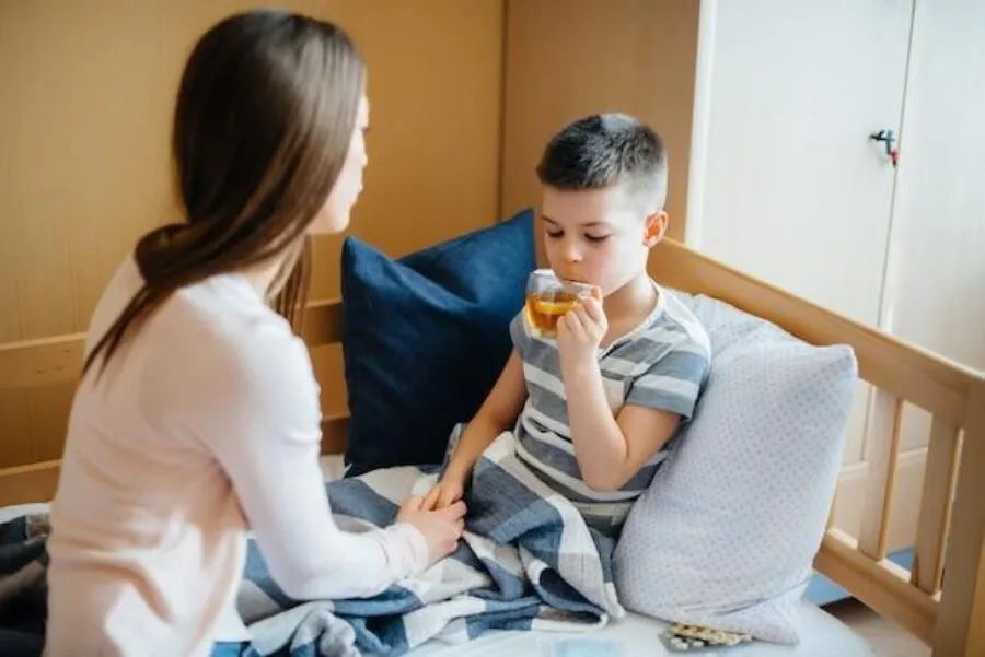 Jelitówka u dzieci – objawy, przyczyny i skuteczne leczenie